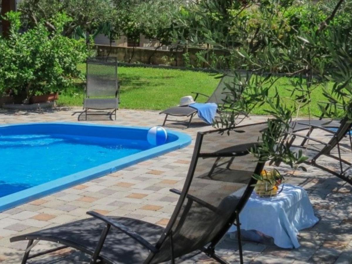 Fabulous Holiday Home In Pako Tane With Swimming Pool Pakoštane Quarto foto